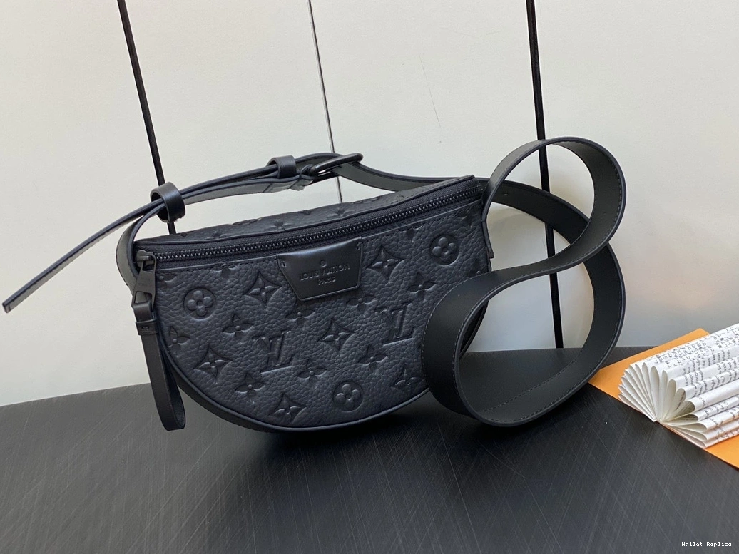 Affordable Moon LOUIS VUITTON Crossbody 0707